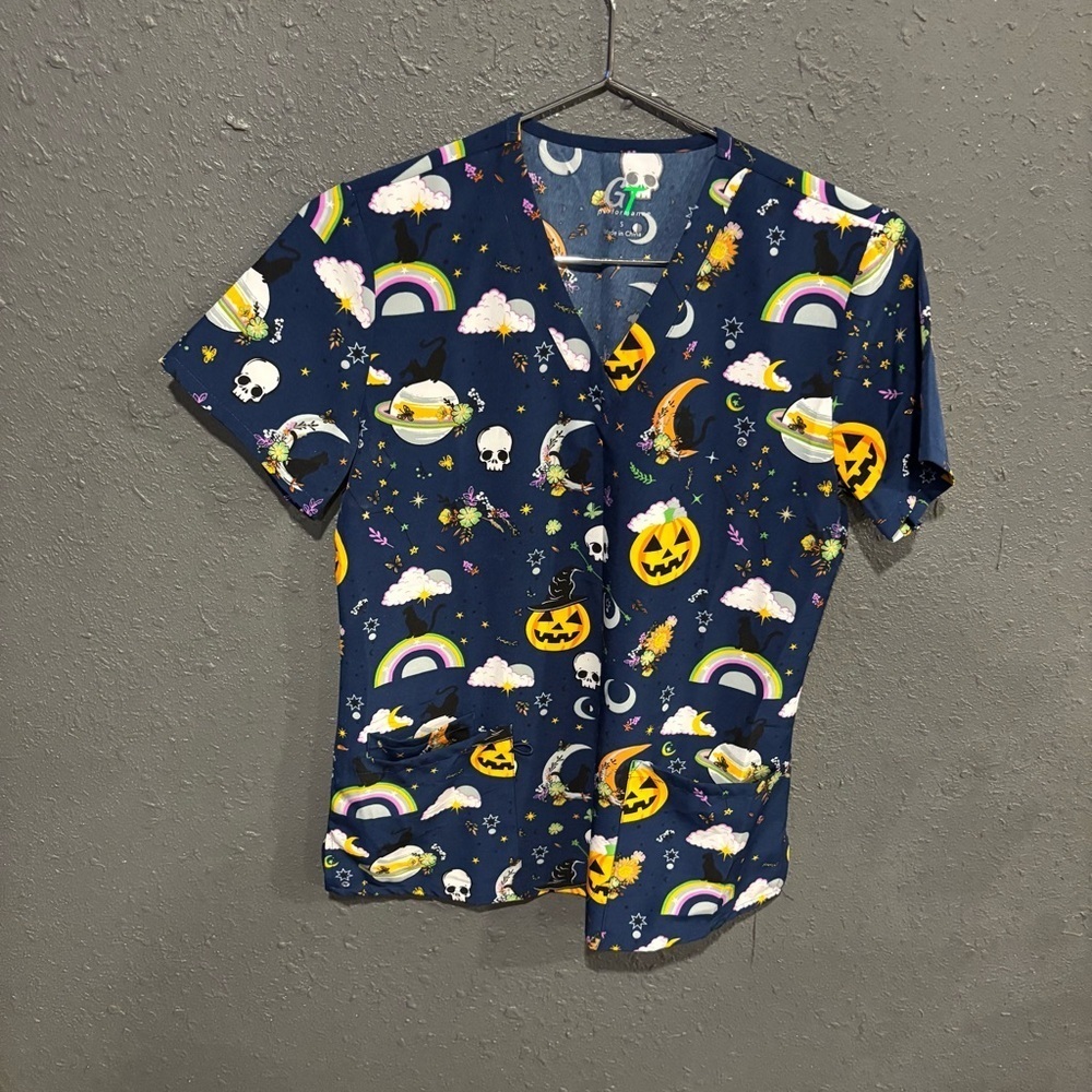 Women’s GT Performance Halloween Scrub Top